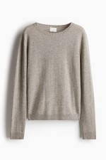 Fine-Knit Cashmere Sweater