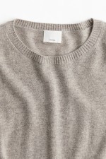 Fine-Knit Cashmere Sweater