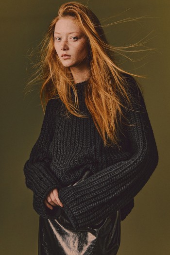 Oversized Rib-knit Sweater